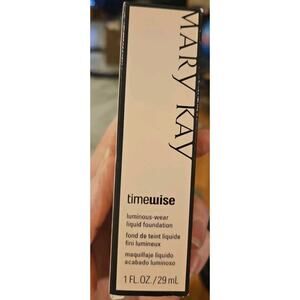 Mary Kay Timewise Luminous Wear Liquid Foundation Ivory 6